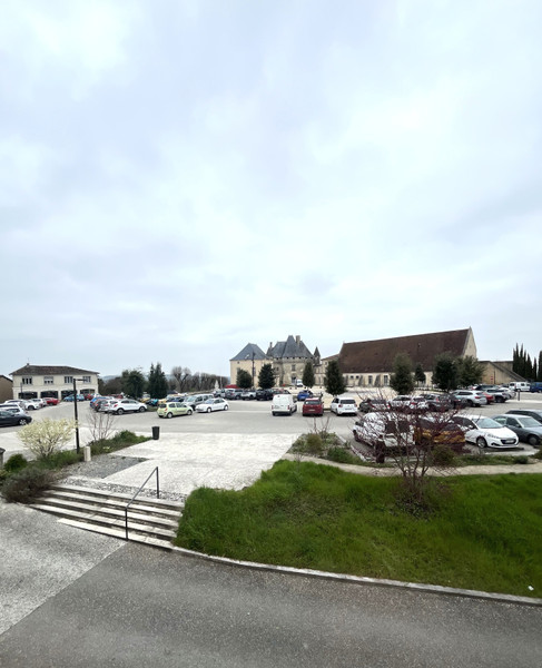 French property for sale in Barbezieux-Saint-Hilaire, Charente - €440,000 - photo 9