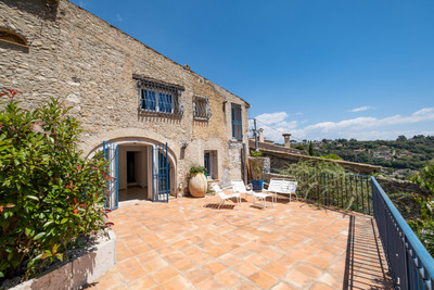 Maison à vendre à Cagnes-sur-Mer, Alpes-Maritimes, PACA, avec Leggett Immobilier