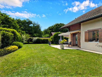 French property for sale in Sciez, Haute-Savoie - €630,000 - photo 2