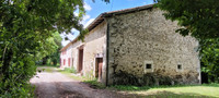 Maison à vendre à Montembœuf, Charente - 381 600 € - photo 9