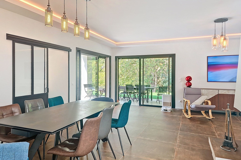 French property for sale in Roquefort-les-Pins, Alpes-Maritimes - €1,264,000 - photo 8