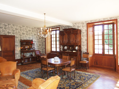 French property for sale in Saint-Mathieu, Haute-Vienne - €299,000 - photo 2