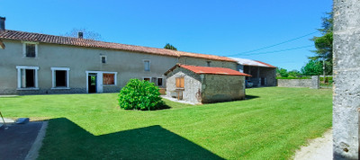 French property for sale in Raix, Charente - €251,450 - photo 8