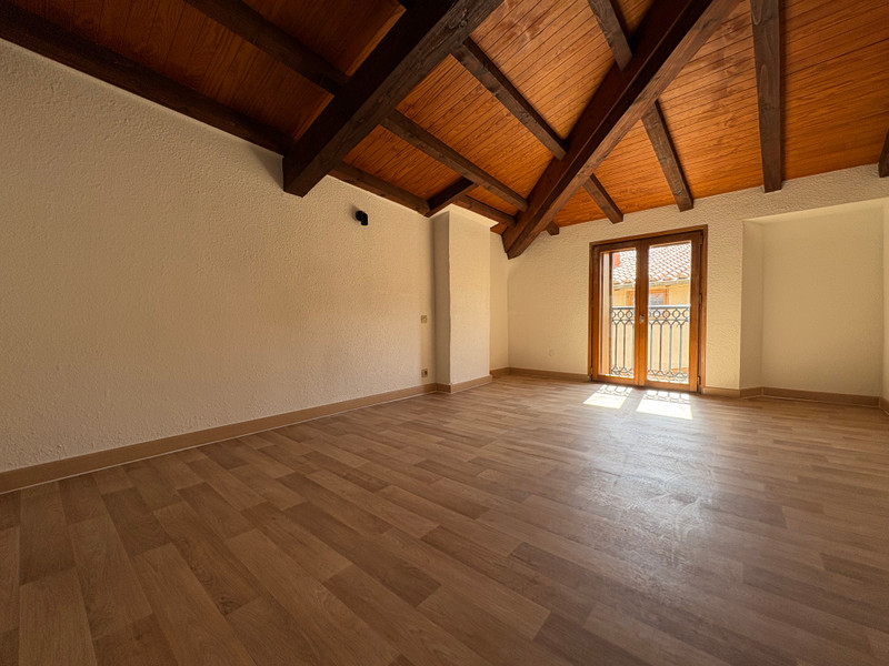 French property for sale in Vinça, Pyrénées-Orientales - €130,000 - photo 0