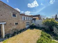Maison à vendre à Neffiès, Hérault - 429.000 € - photo 3