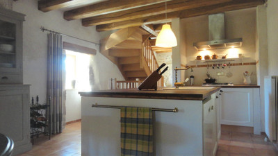 Superb renovated property - house and outbuilding- + barn with breathtaking views, in unspoilt surroundings