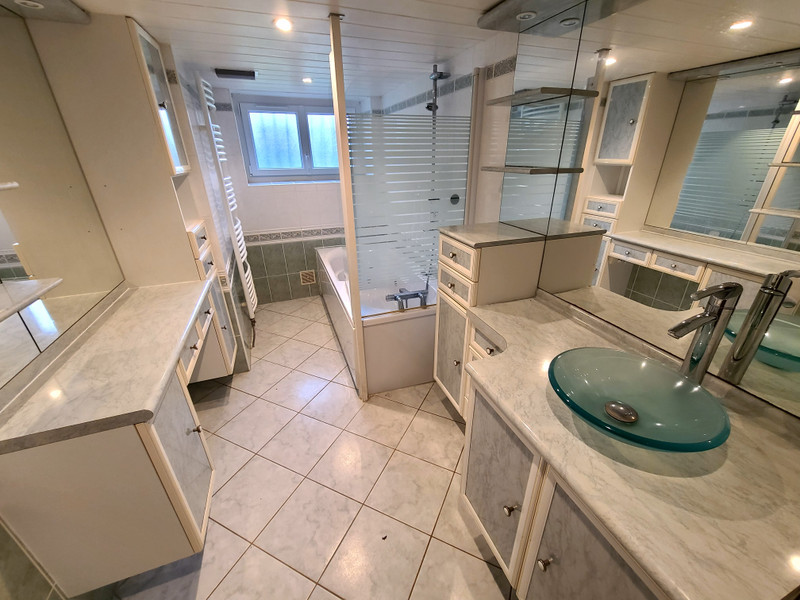 French property for sale in Savigné, Vienne - €224,700 - photo 9