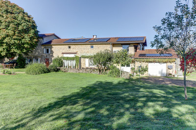 French property for sale in Saint-Flour, Puy-de-Dôme - €447,000 - photo 3