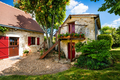 French property for sale in Le Lude, Sarthe - €249,000 - photo 10
