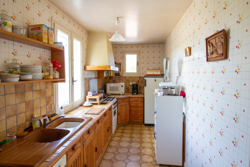 French property for sale in Loudun, Vienne - €371,000 - photo 3