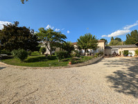 Maison à vendre à Montendre, Charente-Maritime - 327.500 € - photo 2