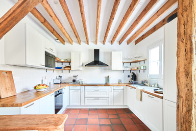 French property for sale in Andilly, Charente-Maritime - €670,000 - photo 5
