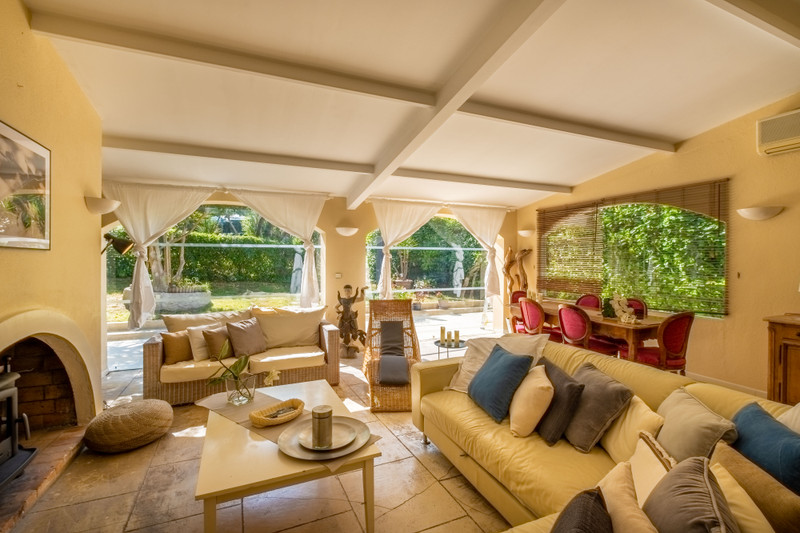 House for sale in ST ISIDORE AlpesMaritimes Coup de Coeur
