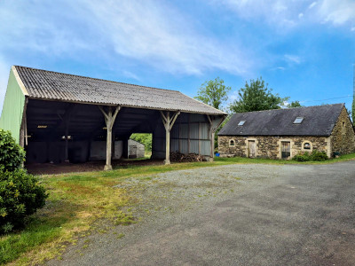 French property for sale in Bolazec, Finistère - €149,500 - photo 2