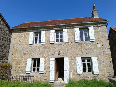 Maison à vendre à Auzances, Creuse, Limousin, avec Leggett Immobilier