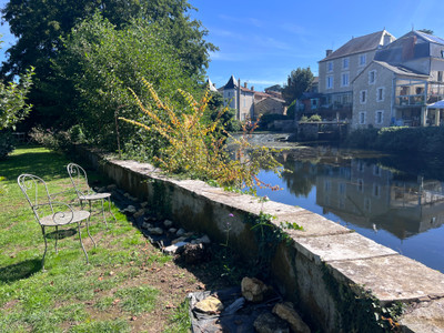 French property for sale in Civray, Vienne - €328,600 - photo 11