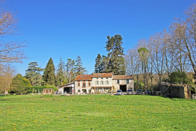 house for sale in Ariège