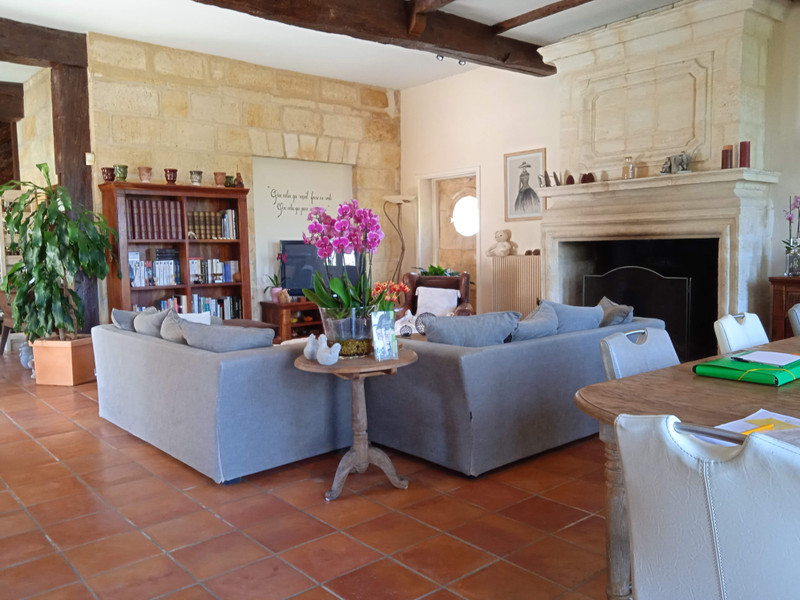 French property for sale in Bergerac, Dordogne - &#8364;1,420,500 - photo 7