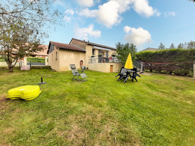 Maison à vendre à Fossemagne, Dordogne, Aquitaine, avec Leggett Immobilier