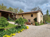 Maison à vendre à Essertines-en-Donzy, Loire - 580.000 € - photo 8