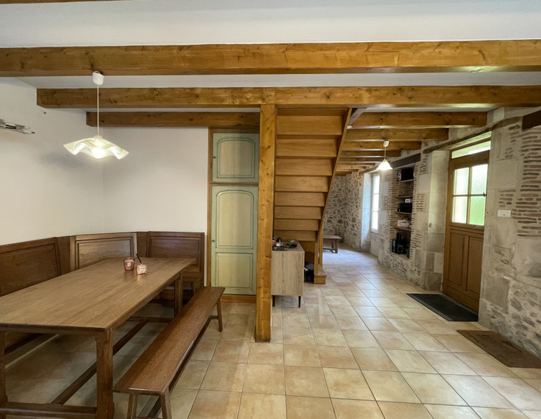French property for sale in Abzac, Charente - €230,000 - photo 5