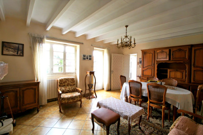 French property for sale in Villiers-Couture, Charente-Maritime - €88,000 - photo 2