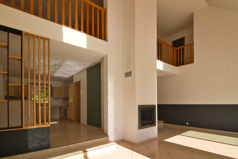 French property for sale in La Flèche, Sarthe - €328,600 - photo 2