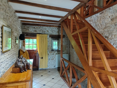 French property for sale in Clussais-la-Pommeraie, Deux-Sèvres - €376,300 - photo 2