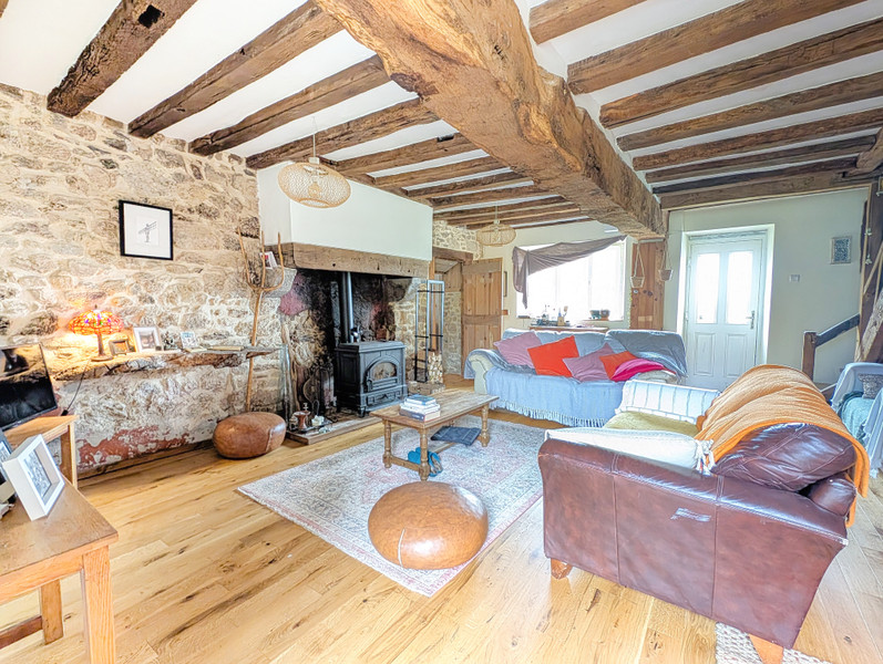 French property for sale in Dompierre-les-Églises, Haute-Vienne - €149,000 - photo 4