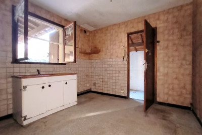 French property for sale in Caromb, Vaucluse - €305,000 - photo 5