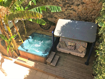 Maison à vendre à Magalas, Hérault, Languedoc-Roussillon, avec Leggett Immobilier