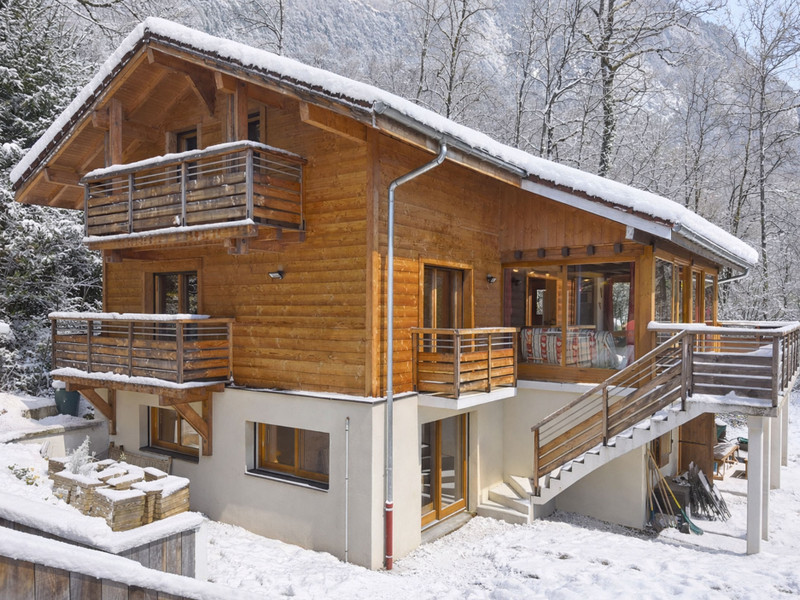 Ski property for sale in Les Gets - €795,000 - photo 0
