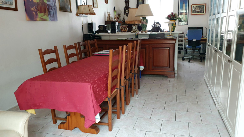 French property for sale in La Rochelle, Charente-Maritime - €636,000 - photo 4