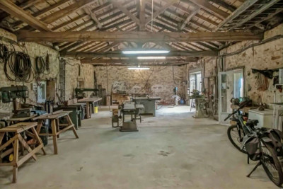 French property for sale in Millac, Vienne - €299,000 - photo 4