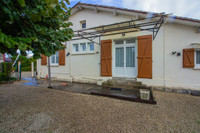 Maison à vendre à Angoulême, Charente - 228 000 € - photo 3