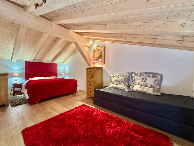 French property for sale in Courchevel, Savoie - €1,260,000 - photo 0