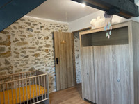Propriété à vendre à Saint-Jean-sur-Mayenne, Mayenne - 249 999 € - photo n°6