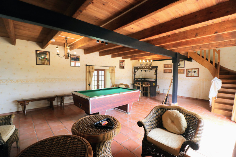 House for sale in SaintClet Côtesd'Armor Near PONTRIEUX, superb 6