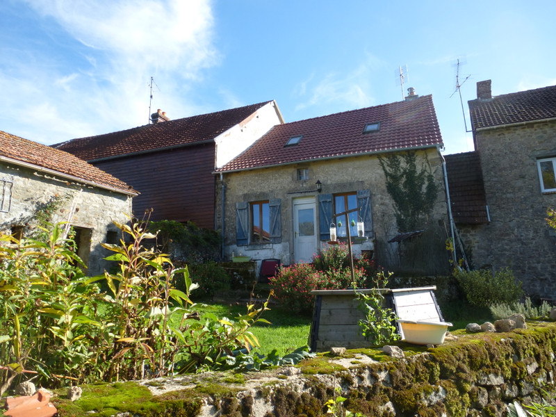 French property for sale in La Chapelle-Baloue, Creuse - &#8364;39,995 - photo 3