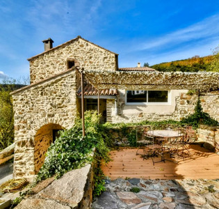 French property for sale in Ferrières-Poussarou, Hérault - €365,000 - photo 1