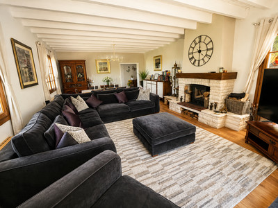 French property for sale in Lauzun, Lot-et-Garonne - €345,000 - photo 3