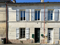 Maison à vendre à Cognac, Charente - 140.000 € - photo 1
