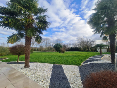 French property for sale in La Roche-sur-Yon, Vendée - €1,100,000 - photo 1