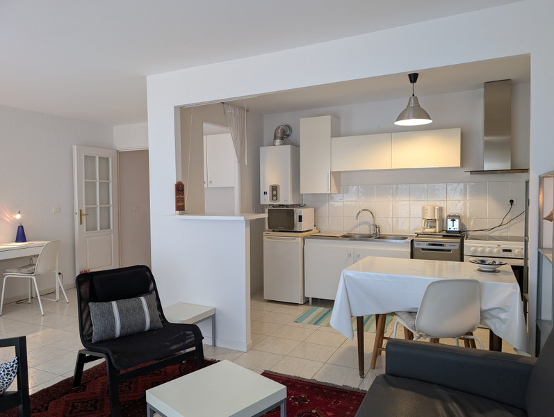 French property for sale in Avignon, Vaucluse - €199,000 - photo 1