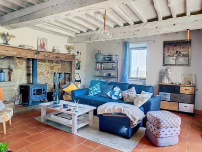 French property for sale in Montaut, Gers - €265,000 - photo 1