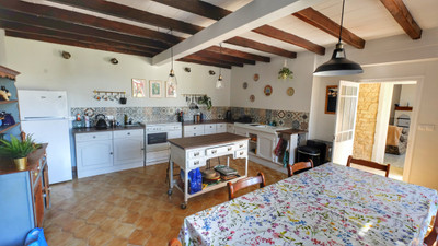 French property for sale in Coivert, Charente-Maritime - €199,800 - photo 3