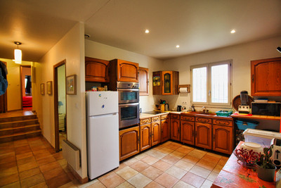French property for sale in Lodève, Hérault - €320,000 - photo 8