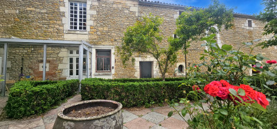 French property for sale in Maillezais, Vendée - €190,000 - photo 1