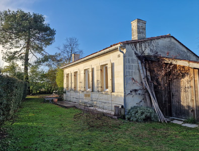 Maison à vendre à MARGAUX, Gironde, Aquitaine, avec Leggett Immobilier