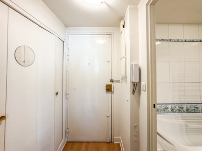 French property for sale in Paris 4e Arrondissement, Paris - €635,000 - photo 8